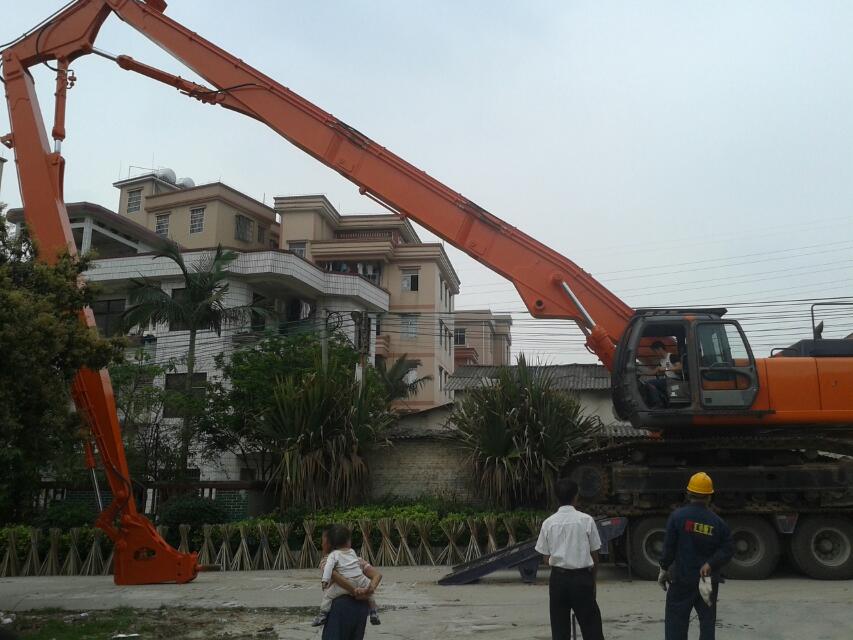 挖掘機(jī)拆樓臂、拆樓臂、加長(zhǎng)臂、挖掘機(jī)拆樓臂廠家